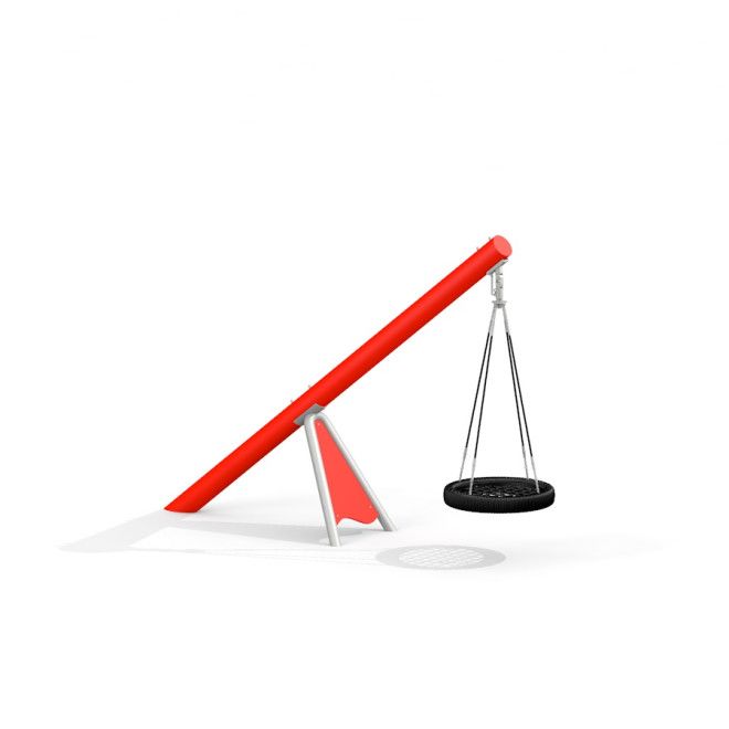 Huśtawka Tornado z czerwonym stelażem i okrągłym siedziskiem na plac zabaw.