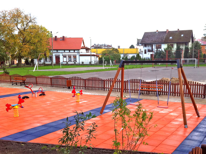 Szkolny plac zabaw